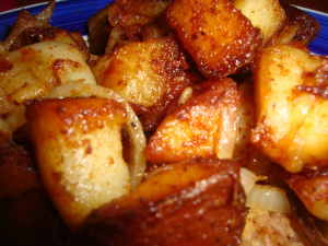 Image shamelessly stolen from https://happydomesticity.wordpress.com/2013/03/31/crispy-home-fries/, but with a link to this great recipe to make up for it.